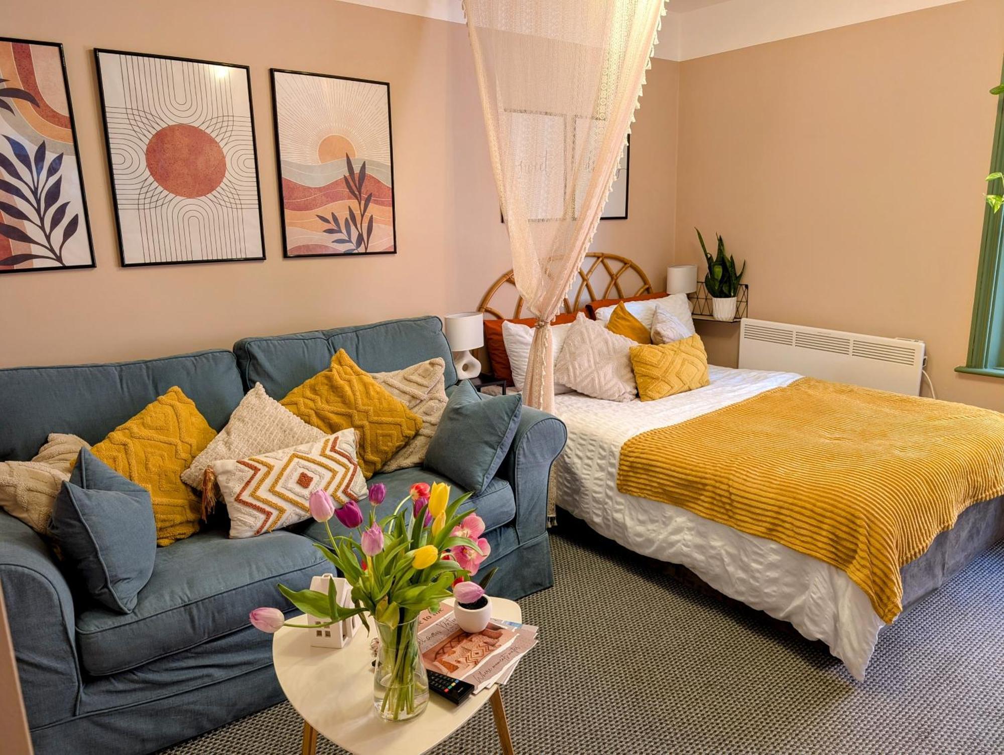 Peacehaven Retreat - 4 Minutes From The Beach! Pet Friendly! Weymouth Eksteriør bilde